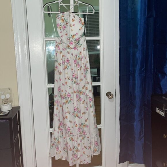 WAYF elegant summer Beach maxi long dress white pin stripe floral size medium - Picture 1 of 13